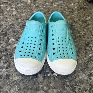 Native Kids Aqua and White Water Shoes